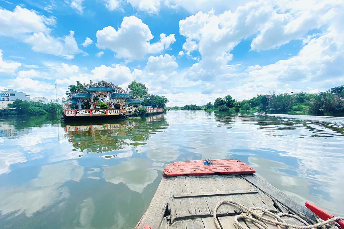 Dragon floating temple sightseeing — The Myst Dong Khoi Hotel